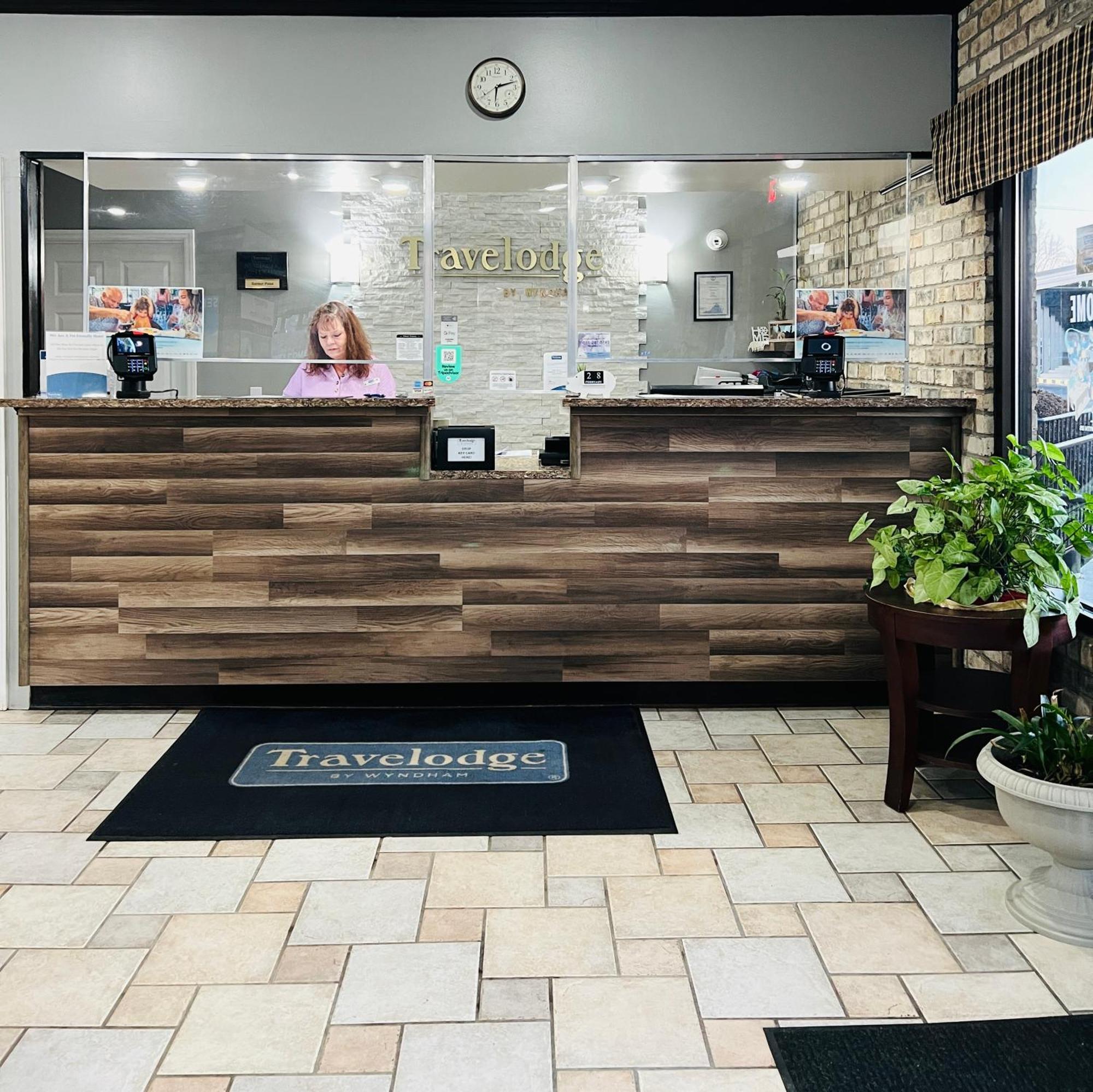 Travelodge By Wyndham Wytheville Dış mekan fotoğraf